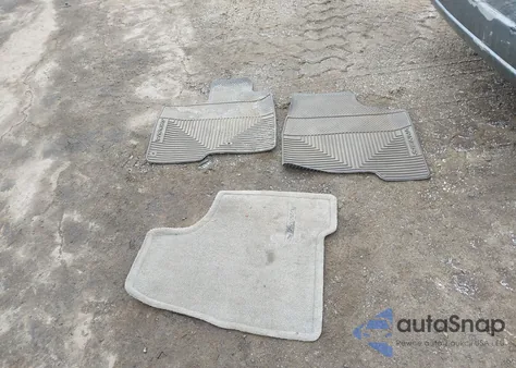 2006 Toyota Sienna Le из США, поврежденный, VIN 5TDZA23C56S456703